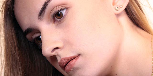 HD-TV Concealer